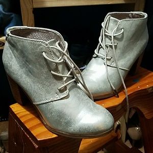 Sparkley toms booties. Size 6.5